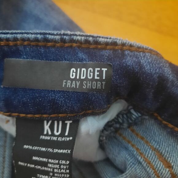 Kut From The Kloth Gidget Mid Rise Frayed Short Womens Jean Shorts Size 6 - Picture 5 of 9